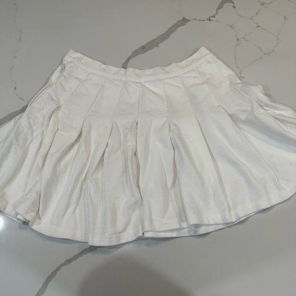 Urban Outfitters Tennis Skirt-Size Small - Picture 4 of 5